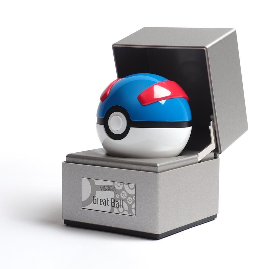 Pokemon The Wand Company Diecast Super Ball Replica
